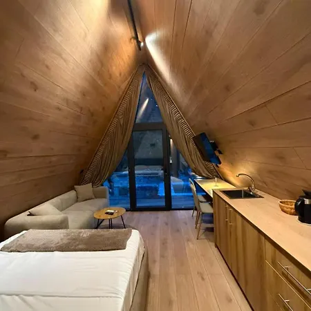 Alpine Jakaj * Boge